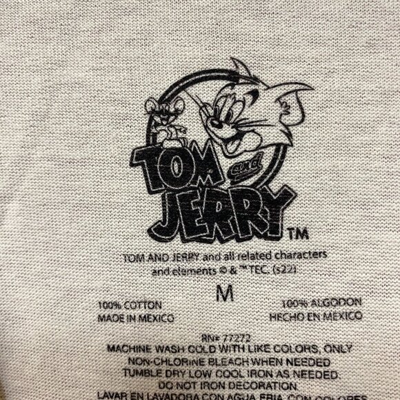 Tom and Jerry Airbrushed Cartoon Tshirt size medium - Picture 4 of 4